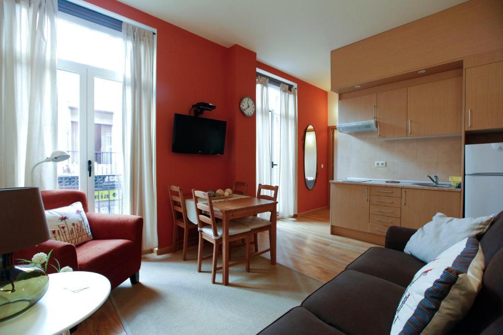 Viviendas Turisticas Duque De Alba Apartment Madrid Room photo